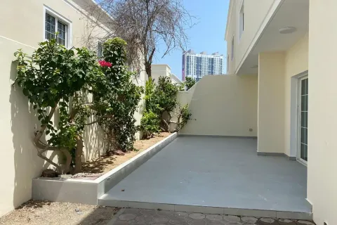 4 bedrooms Villa No. 127855 9