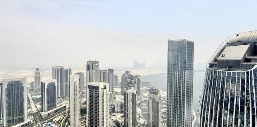 Apartment de 2 dormitorios en Address Harbour Point, UAE No. 187247