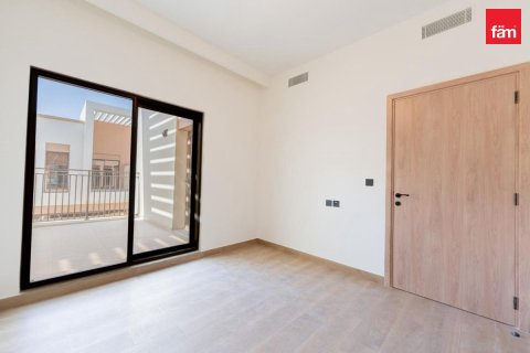4 bedrooms Townhouse in Dubai, UAE No. 169336 8