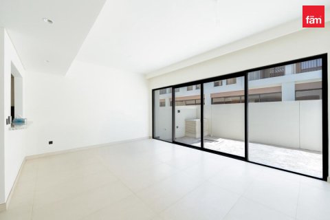 4 bedrooms Townhouse in Dubai, UAE No. 169336 6
