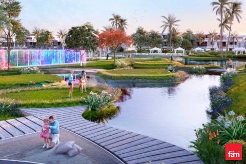 5 bedrooms Townhouse in Dubai, UAE No. 164859 9