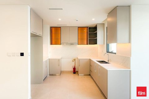 4 bedrooms Villa in Dubai, UAE No. 164863 10