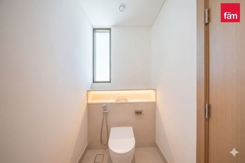 4 bedrooms Villa in Dubai, UAE No. 164863 12