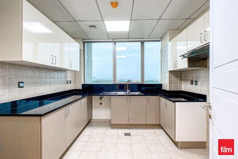 Appartement de 2 chambres à Dubai, UAE No. 141209 11