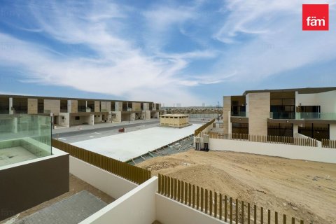 Таунхаус с 4 спальнями в Дубай, ОАЭ №141208 11