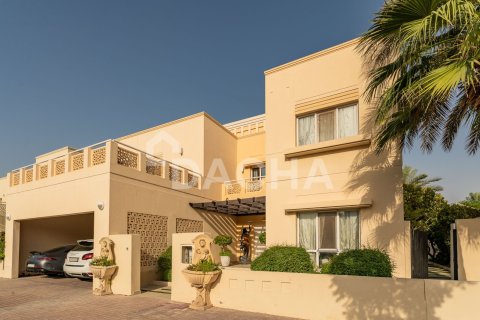 Вилла с 5 спальнями в Meadows, ОАЭ №155547 16