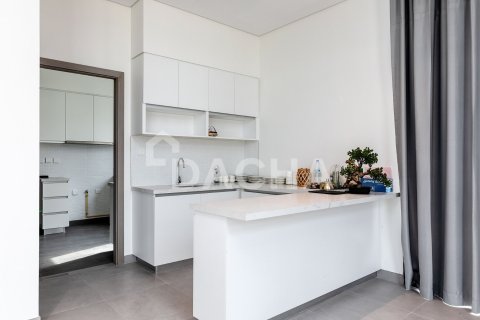 Вилла с 5 спальнями в Al Furjan, ОАЭ №155546 13