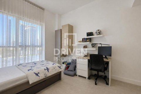 Apartment de 3 dormitorios en Bellevue Towers, UAE No. 204374 17