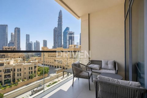 Apartment de 3 dormitorios en Bellevue Towers, UAE No. 204374
