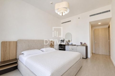 Apartment de 3 dormitorios en Bellevue Towers, UAE No. 204374 10