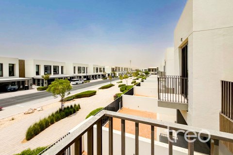 Villa de 4 dormitorios en The Valley, UAE No. 199100 7
