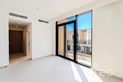 Villa de 4 chambres à EMAAR South, UAE No. 199105 11