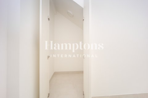 3 غرف نوم فيلا  رقم 125588 25