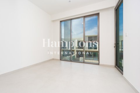 3 غرف نوم فيلا  رقم 125588 23