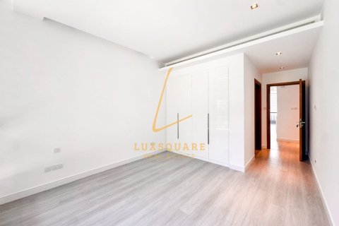 3 bedrooms Apartment in Al Wasl, UAE No. 208400 10