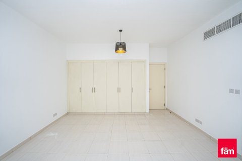 Villa de 3 chambres à Dubai, UAE No. 144421 11