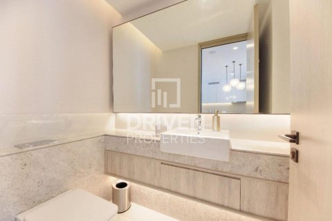 1 bedroom Apartment in Address Harbour Point, UAE No. 192723 12