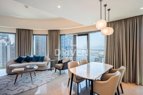 2 bedrooms Apartment in Address Harbour Point, UAE No. 192726 3