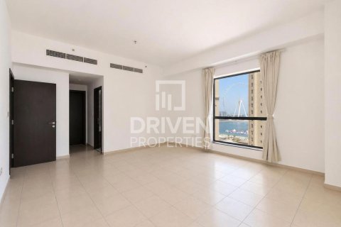 Apartment de 3 dormitorios en Rimal, UAE No. 191188