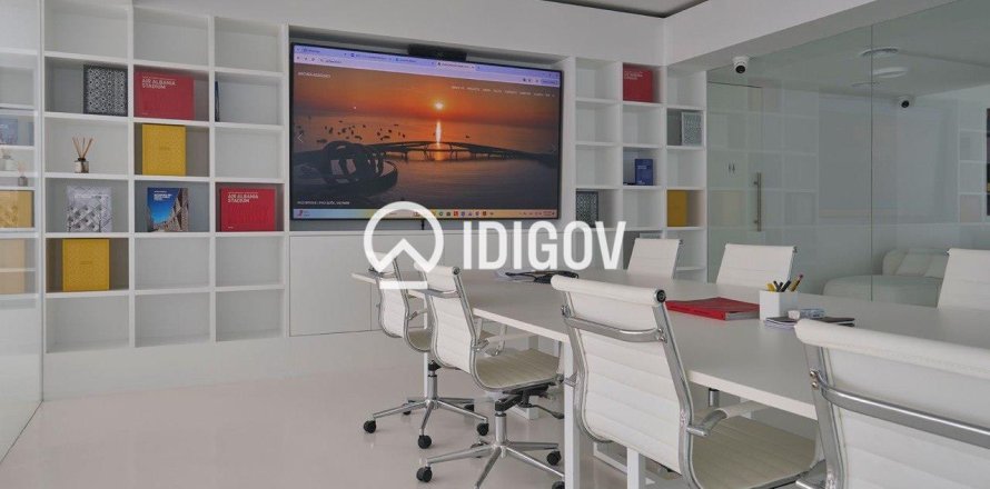 198.72m² Office in Jumeirah Lake Towers, UAE No. 184948