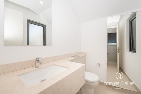 Villa de 3 dormitorios  No. 133081 20