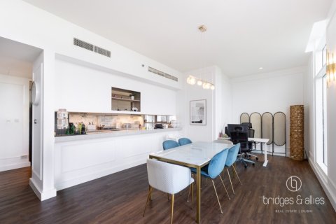 2 bedrooms Apartment  No. 133076 2