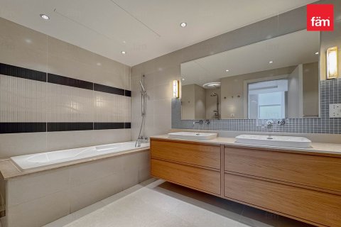 Apartment de 3 dormitorios en Palm Jumeirah, UAE No. 147559 13