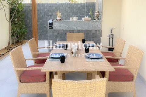 3 bedrooms Townhouse in Al Reem, UAE No. 164426 3