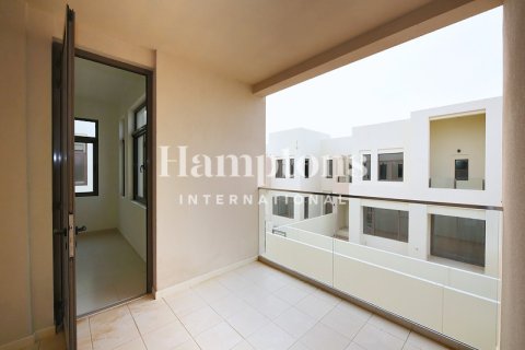 3 bedrooms Townhouse in Al Reem, UAE No. 164426 16
