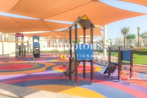 3 bedrooms Townhouse in Al Reem, UAE No. 164426 15