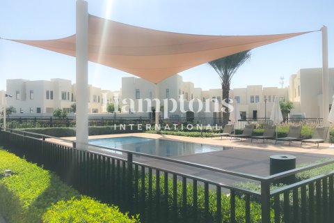 3 bedrooms Townhouse in Al Reem, UAE No. 164426 9