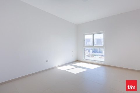 4 bedrooms Villa in Dubai, UAE No. 186441 4