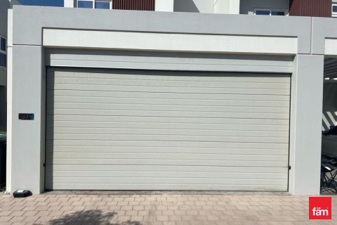 4 bedrooms Townhouse in Dubai, UAE No. 186443 10