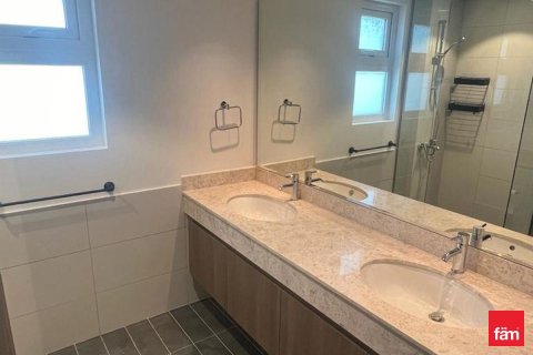 4 bedrooms Townhouse in Dubai, UAE No. 186443 12