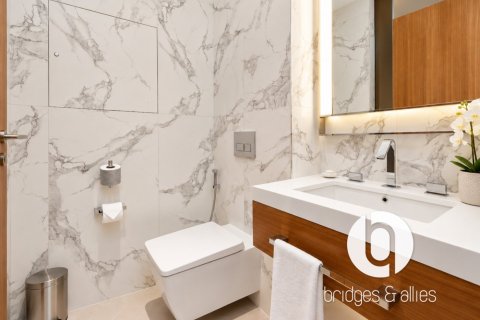 2 bedrooms Apartment in Downtown Dubai (Downtown Burj Dubai), UAE No. 210665 19