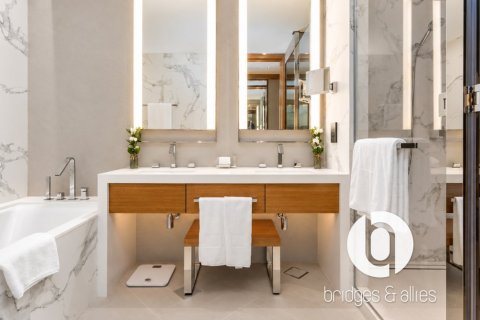 2 bedrooms Apartment in Downtown Dubai (Downtown Burj Dubai), UAE No. 210665 18