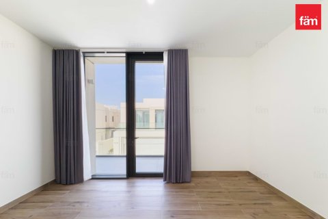 4 bedrooms Villa in Dubai, UAE No. 131438 16