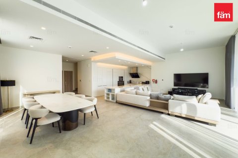 4 bedrooms Villa in Dubai, UAE No. 131438 4