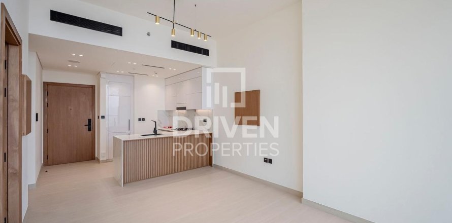 1 bedroom Apartment in District 15, UAE No. 201857