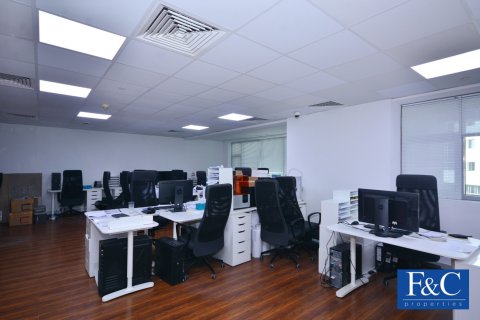 132.2m² Office in Business Bay, UAE No. 630 3