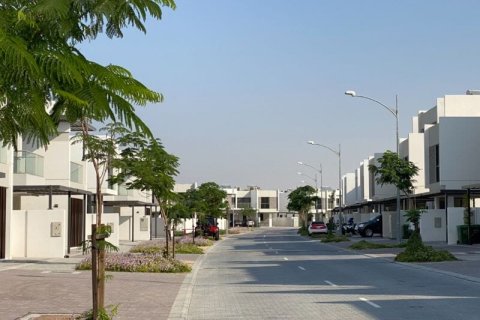 5 غرفة نوم  تاون هاوس في داماك هيلز (أكويا باي داماك), الإمارات العربية المتحدة رقم 156227 20
