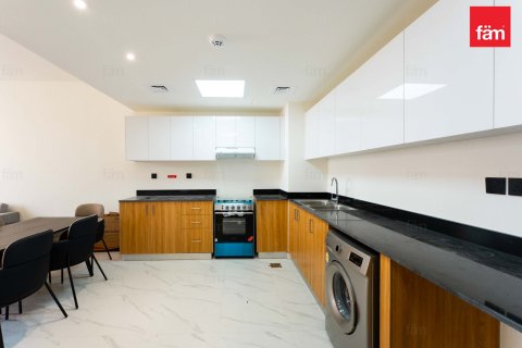 3 bedrooms Townhouse in Dubai, UAE No. 100582 6