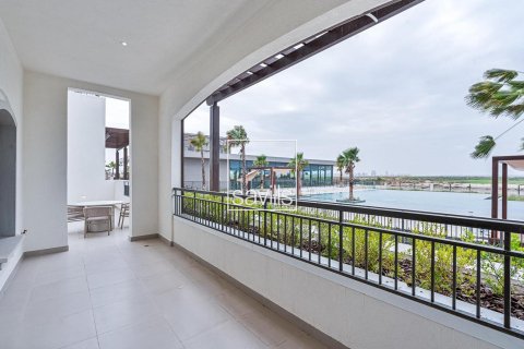 2 bedrooms Apartment on the Yas Island, UAE No. 194903 7