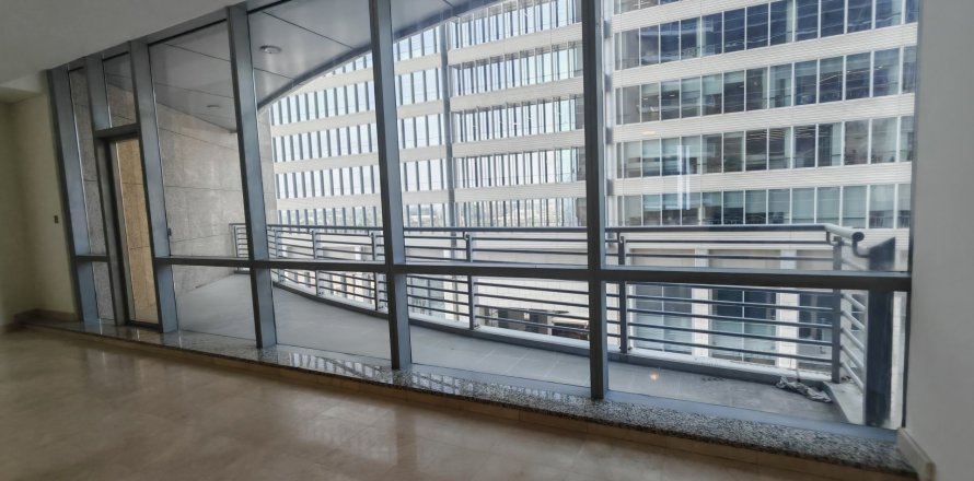 Apartment de 2 dormitorios en Dubai, UAE No. 147145