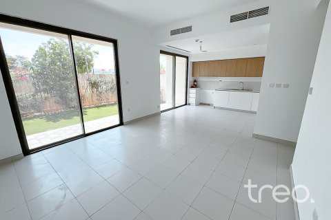 4 bedrooms Townhouse in Dubai, UAE No. 188131 7