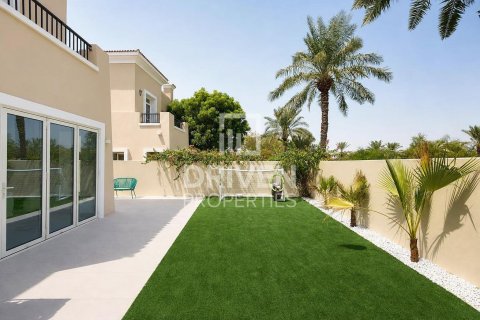 4 غرف نوم فيلا في Al Reem, الإمارات العربية المتحدة رقم 200723 23