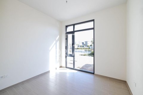 4 bedrooms Villa in EMAAR South, UAE No. 193838 16
