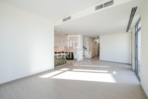 4 bedrooms Villa in EMAAR South, UAE No. 193838 19