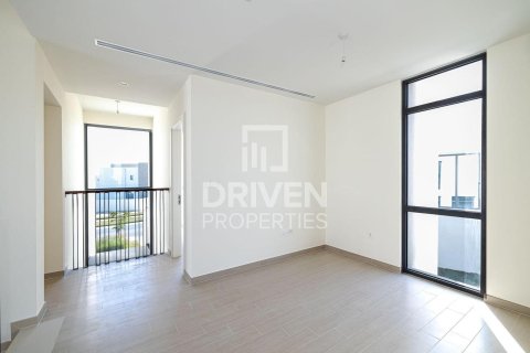 4 bedrooms Villa in EMAAR South, UAE No. 193838 22