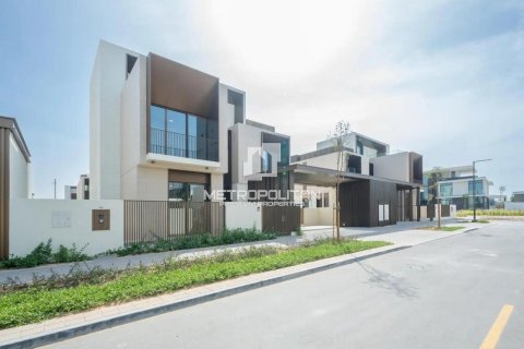 Villa de 5 dormitorios No. 128338 2